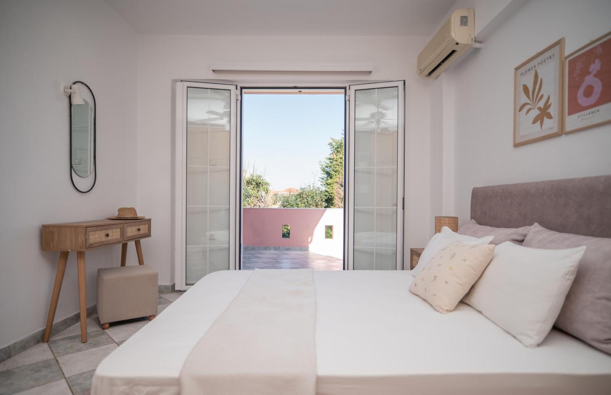 לגאנאס Villa Spiros II Apartments & Studios מראה חיצוני תמונה